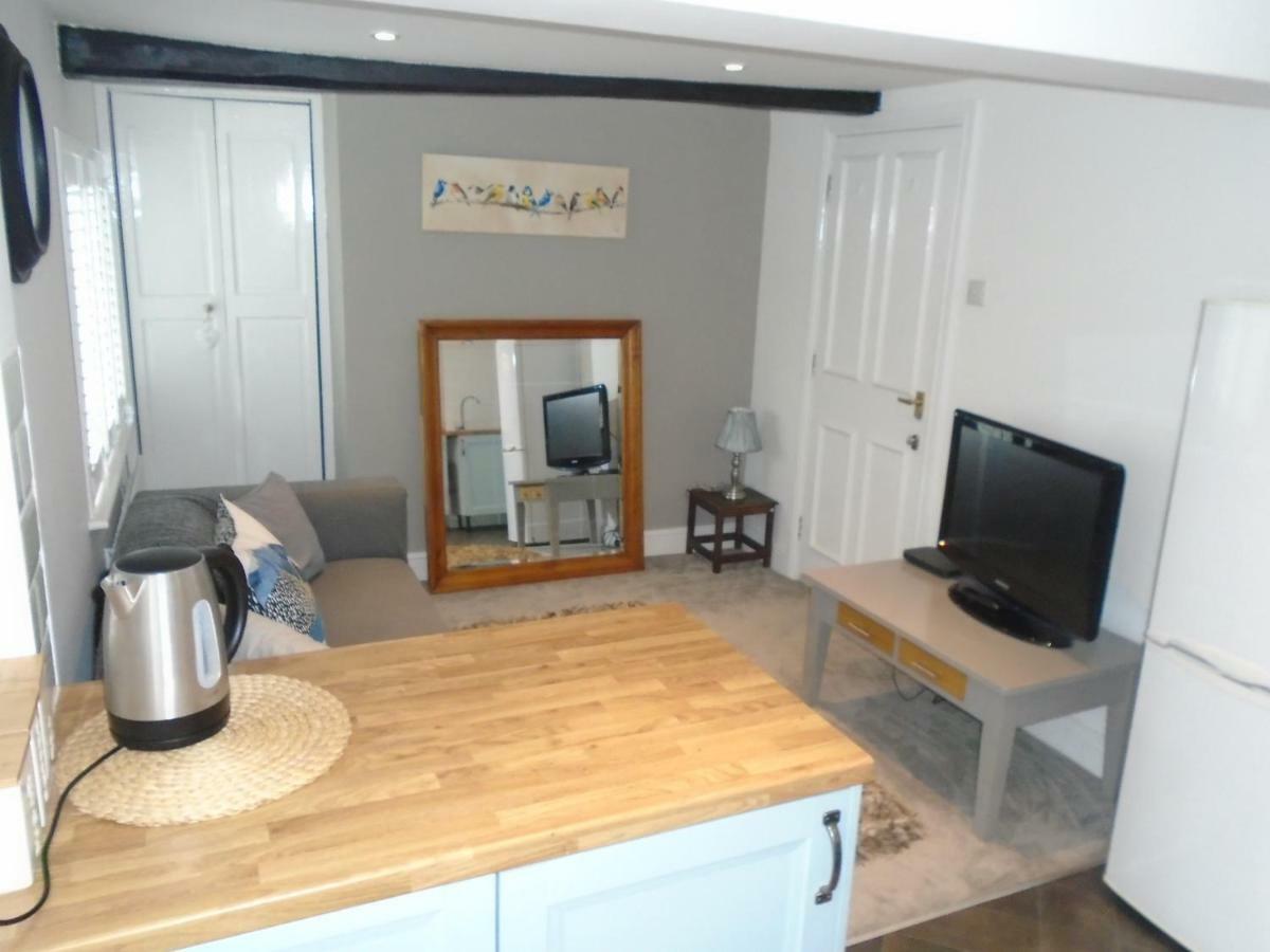 Kenilworth Cosy Castle View Apartment Екстер'єр фото
