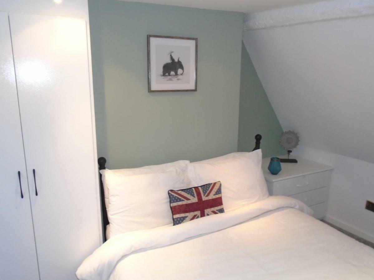 Kenilworth Cosy Castle View Apartment Екстер'єр фото